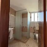 Апартаменты Villa Seima - Bright Holiday Apartments With Large Rooftop Terrace & Sea View In Vlore, Quietly Located Влёра