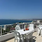 Villa Seima - Bright Holiday Apartments With Large Rooftop Terrace & Sea View In Vlore, Quietly Located Appartement *