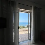Appartement Villa Seima - Bright Holiday Apartments With Large Rooftop Terrace & Sea View In Vlore, Quietly Located