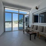 Appartement Villa Seima - Bright Holiday Apartments With Large Rooftop Terrace & Sea View In Vlore, Quietly Located Vlorë