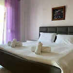 Villa Seima - Bright Holiday Apartments With Large Rooftop Terrace & Sea View In Vlore, Quietly Located