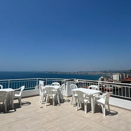 Seima - Bright With Large Rooftop Terrace & Sea View In Vlore, Quietly Located Apartment
