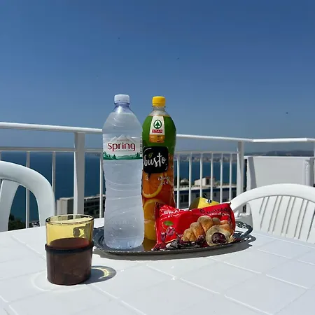 Seima - Bright With Large Rooftop Terrace & Sea View In Vlore, Quietly Located Apartment