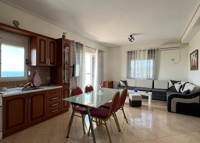 Villa Seima - Bright Holiday Apartments With Large Rooftop Terrace & Sea View In Vlore, Quietly Located